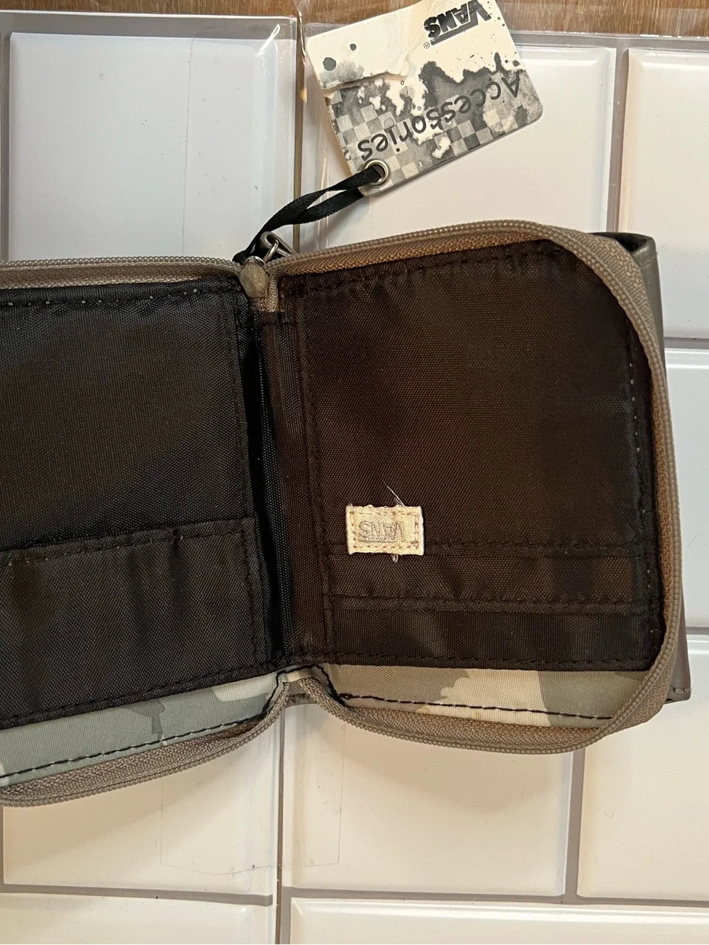Vans Metallic Gray Compact Zip Wallet